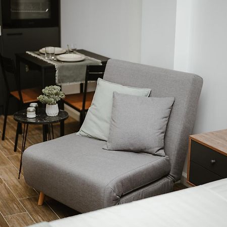 M & N Guesthouse فولوس المظهر الخارجي الصورة